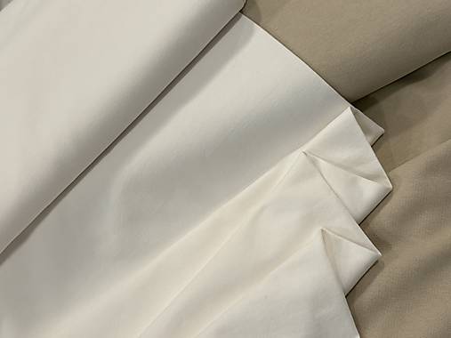 BAVLNENÁ TEPLAKOVINA/ SMOTANOVÁ/ BÉŽOVÁ