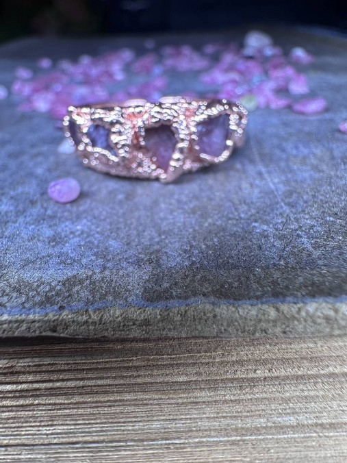 Medený prsteň s turmalínom