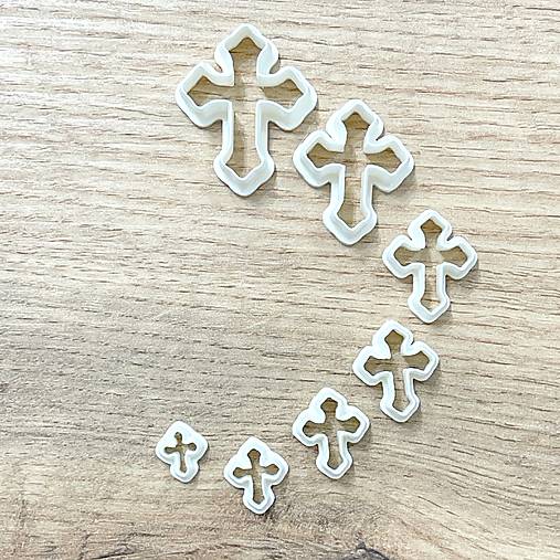 Príbory, varešky, pomôcky - Vykrajovačka Kríž na polymér, fimo, cernit  (1 ks alebo sada) / S024-t - 18166812_