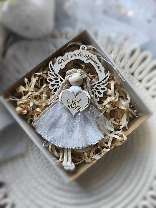 Dekorácie - Anjel strážny  k prvému svätému prijímaniu - 18170986_