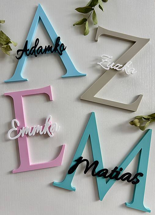 Detské doplnky - Personalizované 3D písmeno s menom – originálna dekorácia do detskej izby pre malých VEĽKÝCH hrdinov - 18173658_