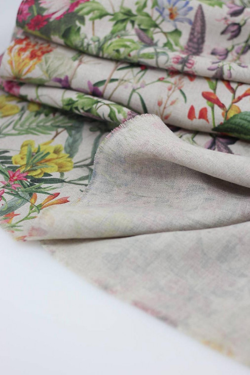 Dámska prírodná šatka zo 100% ľanu s kvetmi "BohoFloral"