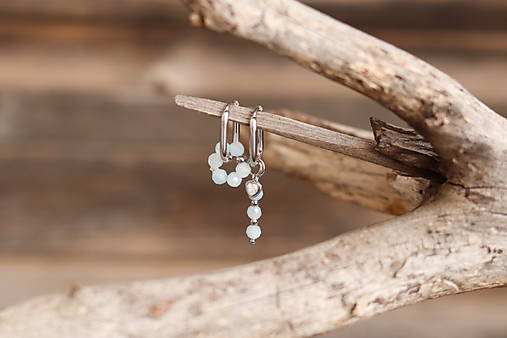 Asymetrické náušnice akvamarín