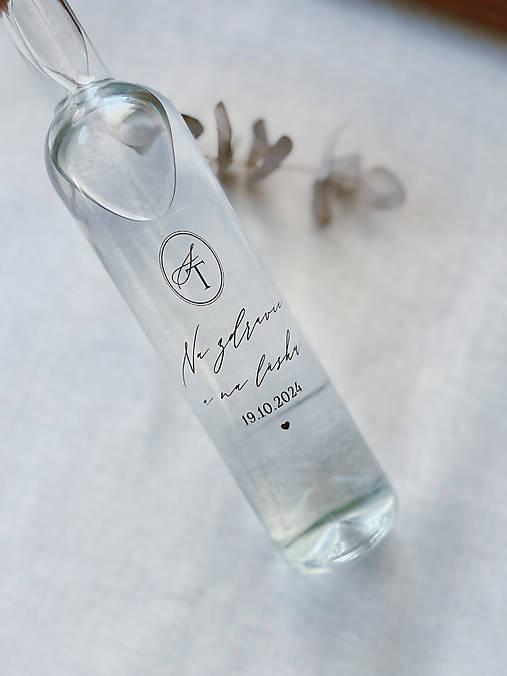 Úložné priestory & Organizácia - Nálepky transparentné na svadobnú pálenku/víno 310 monogram - 18178067_