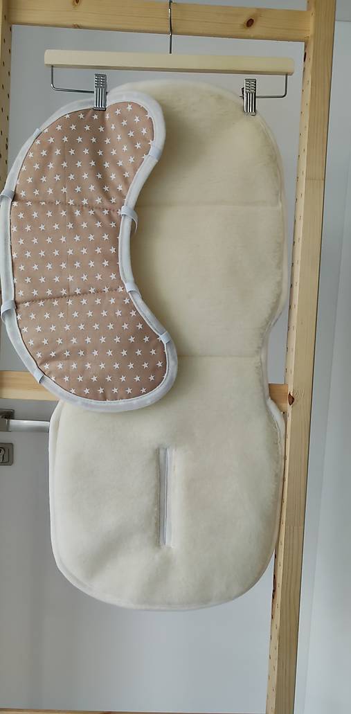 Detský textil - VLNIENKA Podložka do autosedačky Britax Römer Kidfix i-size  100% Merino TOP SUPER WASH Hviezdičky béžové - 18179954_