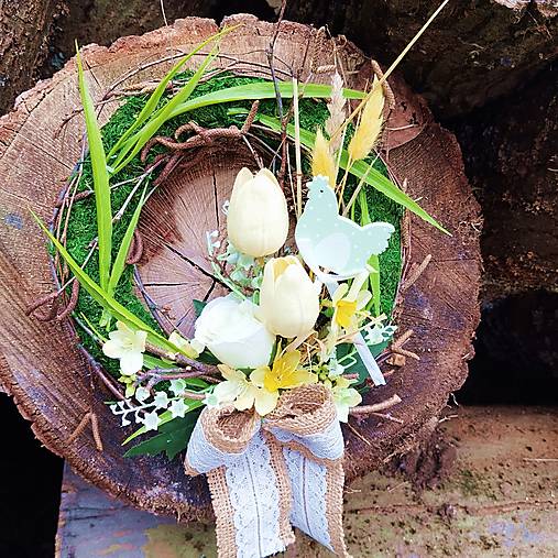 Dekorácie - Jarný veniec v1 - 18180764_