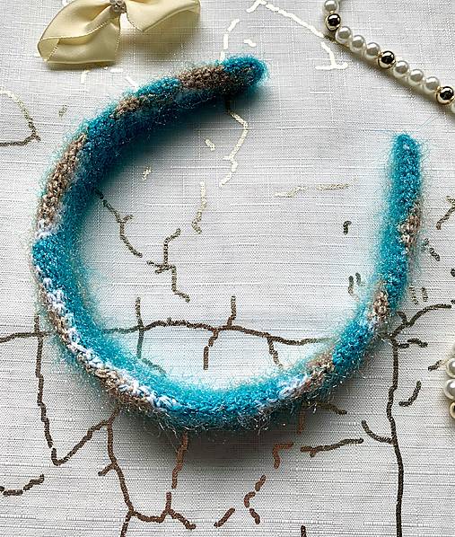 Čiapky, čelenky, klobúky - Tyrkysová mramorová háčkovaná čelenka - 18181056_