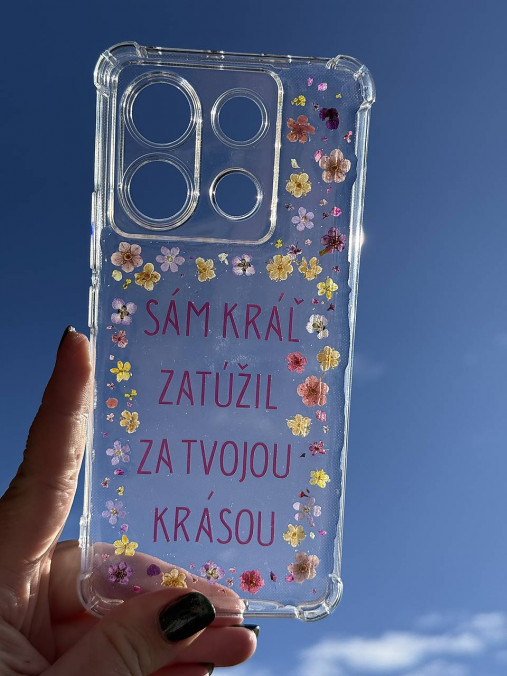 Kryt - obal na telefón so skutočnými kvetmi  (Dizajn z kvetov a listov do tvaru venčeka)
