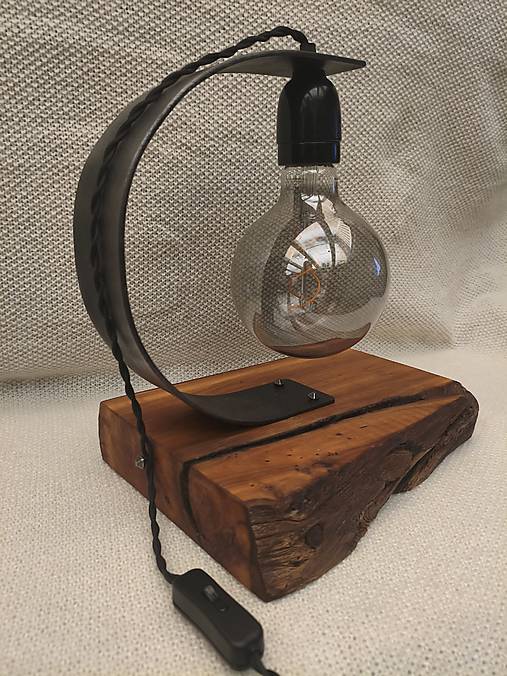 Lampa nočná industriálna