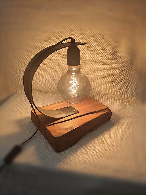 Lampa nočná industriálna