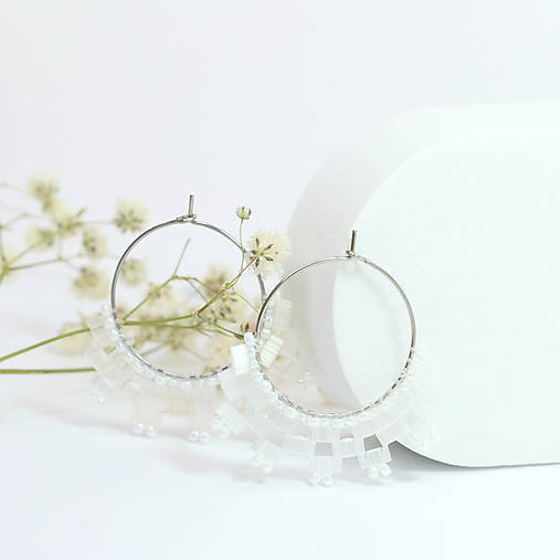 Korálkové kruhové náušnice