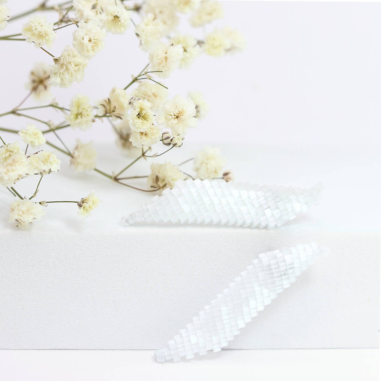 Lineárne napichovacie náušnice