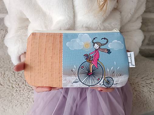 Taštičky - Peračník/taštička, dievčatko na bicykli - 18182119_