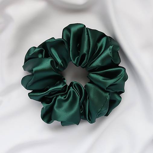 Ozdoby do vlasov - Saténová scrunchie | MAXI (Tmavozelená) - 18182123_
