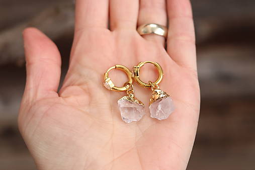 Náušnice kruhy surový krištáľ