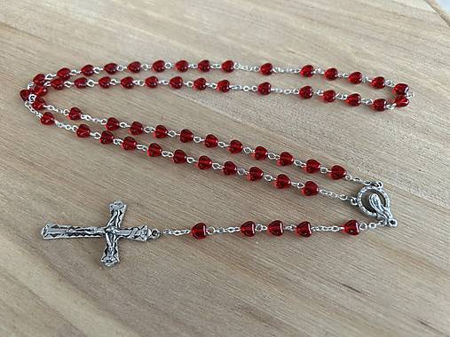 Náhrdelníky - ruženec s menom a dátumom narodenia (Červená) - 18186444_