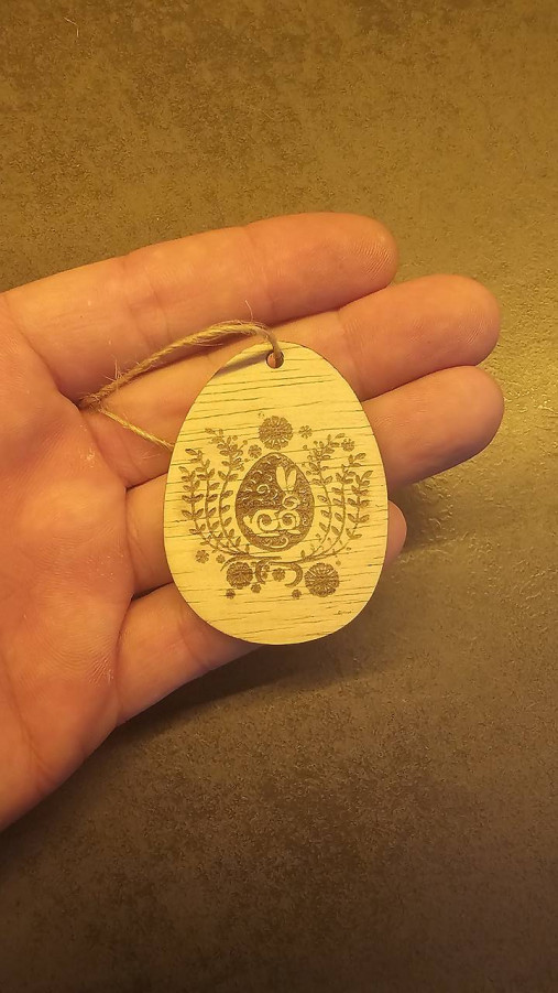Drevené veľkonočné vajíčka - rôzne druhy