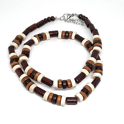 Pánsky náhrdelník z drevených korálok