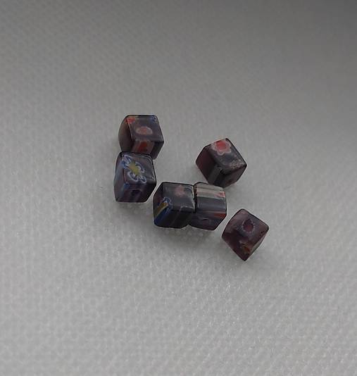Korálky - Millefiori kocka 6mm (Čierna) - 18188524_