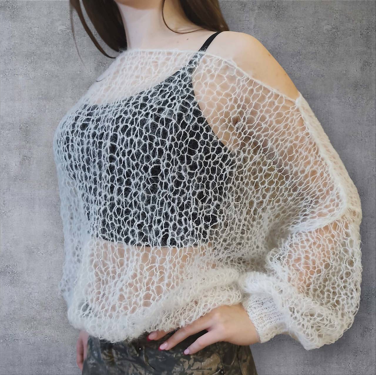 Svetre a kardigány - Mohérový sveter Erika - ručne pletený sveter – ľahučký ako vánok - 18188819_