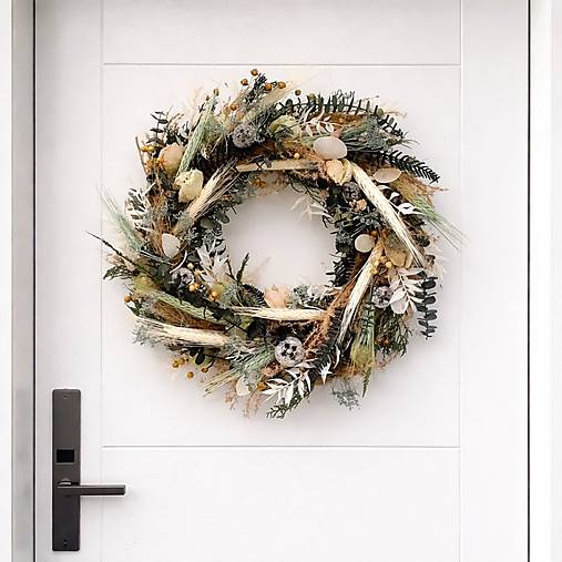 Greenery veniec na dvere z prírodných sušených kvetov, tráv a eukalyptu