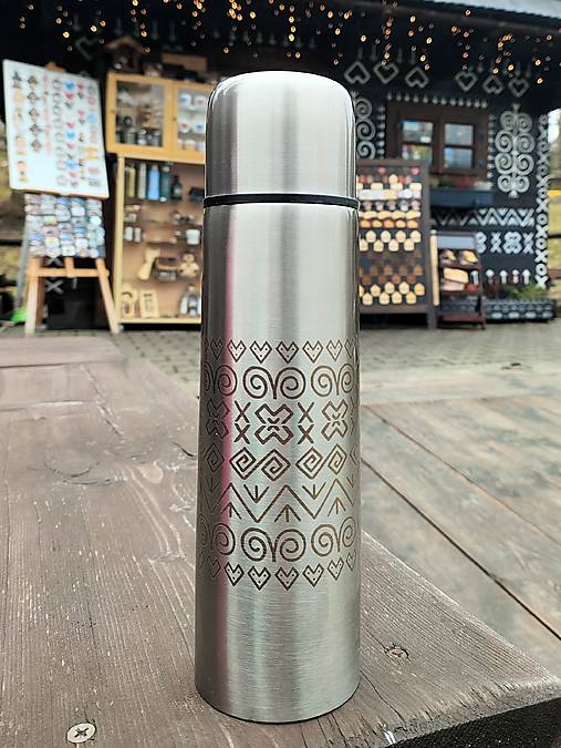 Nádoby - ZĽAVA - Gravírovaná termoska 0,5l - strieborná - 18189106_