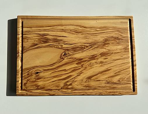 Olivová doska s drážkou