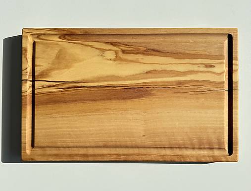 Olivová doska s drážkou