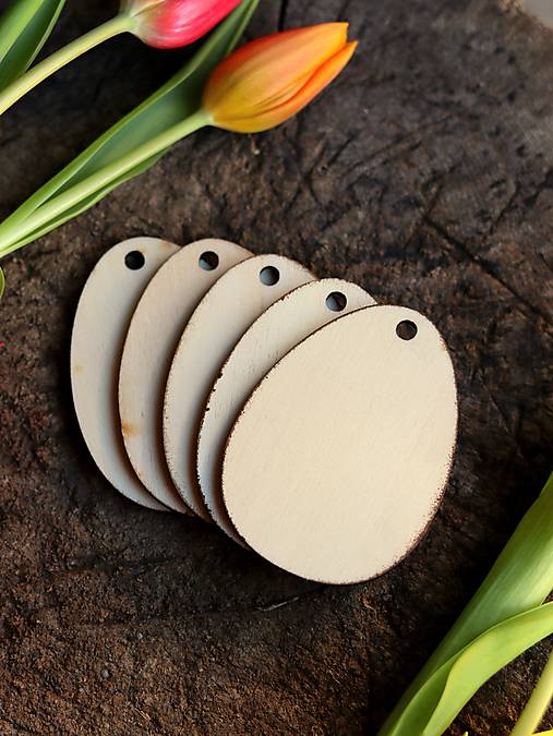 Drevené vajíčka na zavesenie