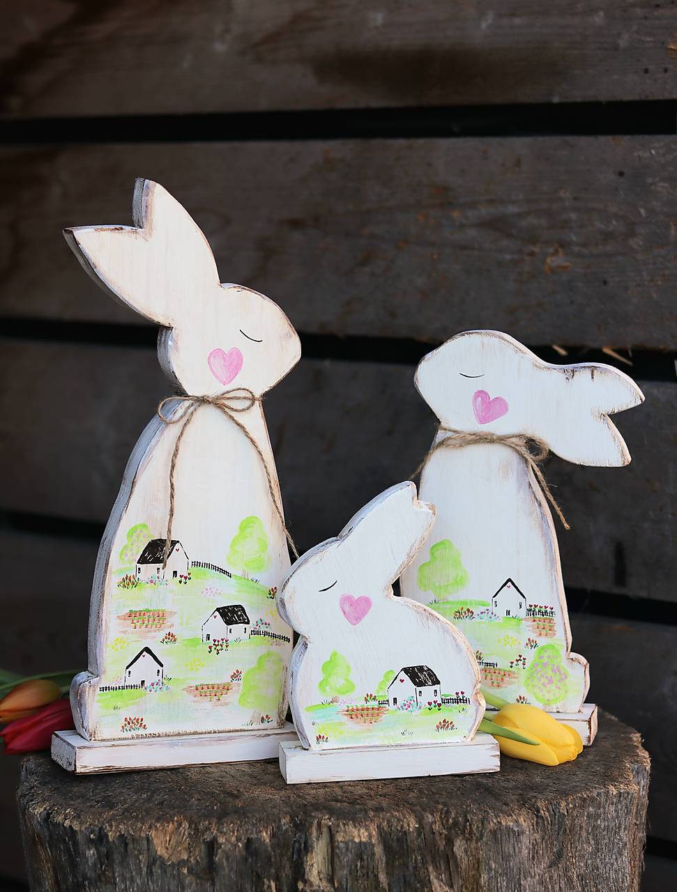 Drevené zajačiky s krajinkou