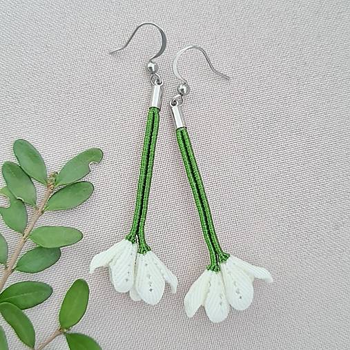 Náušnice - Makramé náušnice "Snežienky" - 18191243_