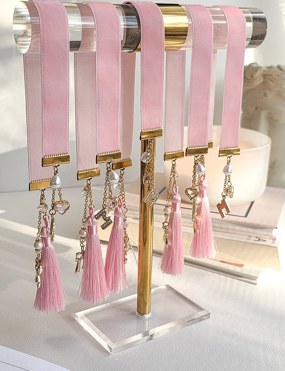 Záložka v podobe šperku