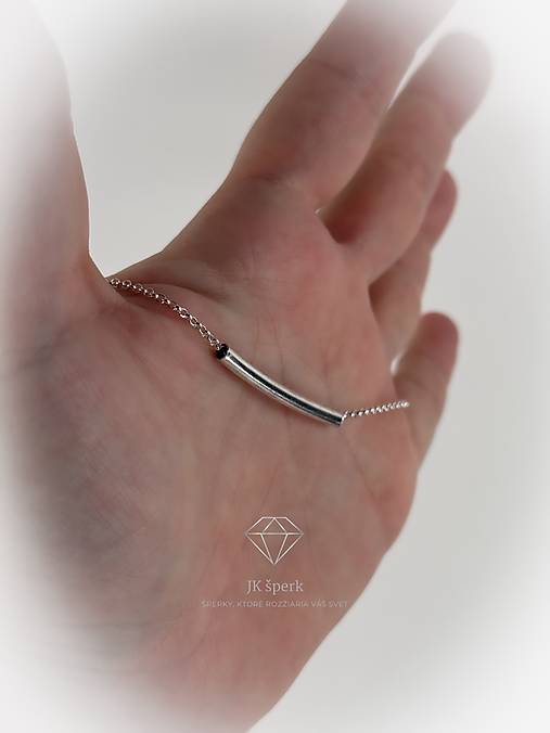 Strieborná retiazka so striebornou trubičkou