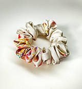 Ozdoby do vlasov - ♥​​​​​​​ DARČEK PRI KAŽDEJ OBJEDNÁVKE NAD 20 eur ♥ Scrunchie gumička do vlasov // Autorská potlačou BLOOM - 18190922_