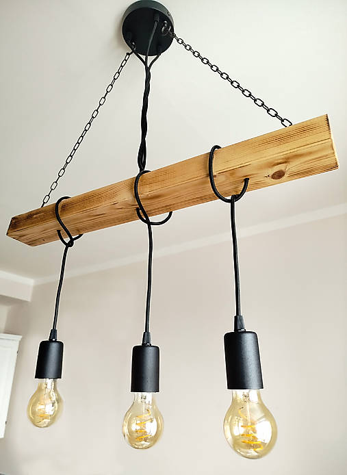 Svietidlá - Drevený luster Industrial – Ručne pálený smrek - 18189533_