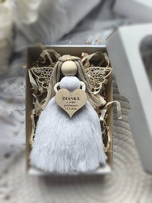 Dekorácie - Darček na krst, macrame anjelik - 18193149_