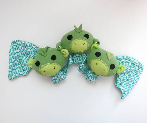 Trojhlavý drak - maňuška na prsty