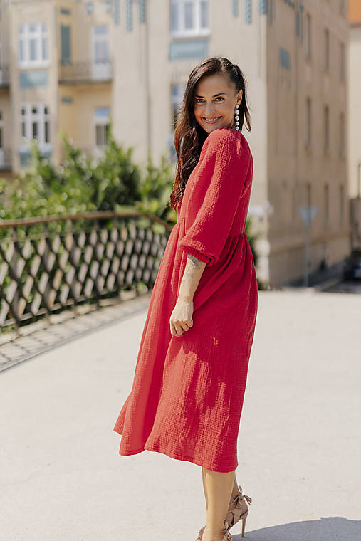 Šaty - Mušelínové maxi šaty "Boho Breeze" - červené - 18192313_