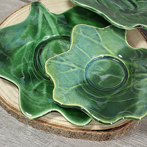 Podšálka Zelený list