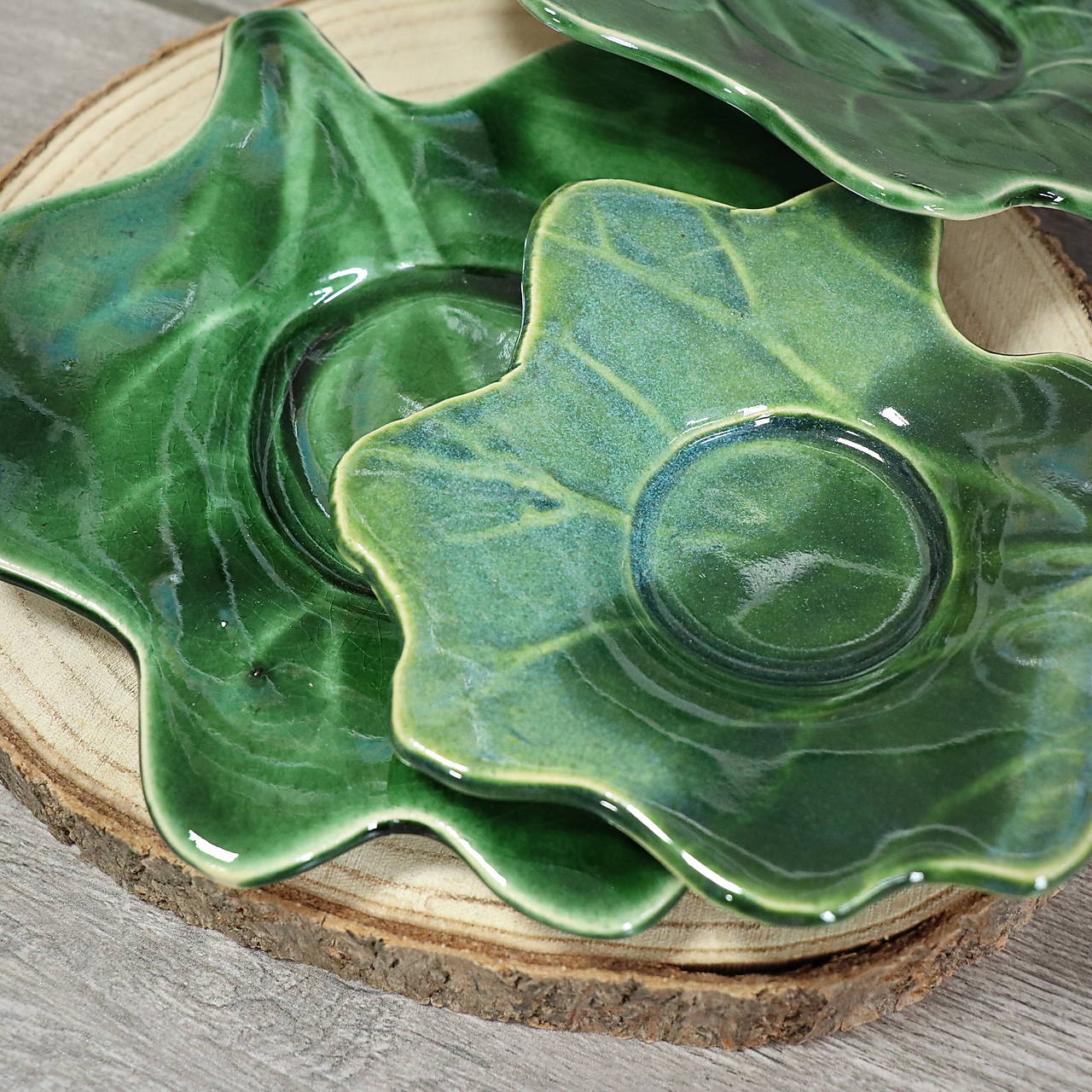 Podšálka Zelený list