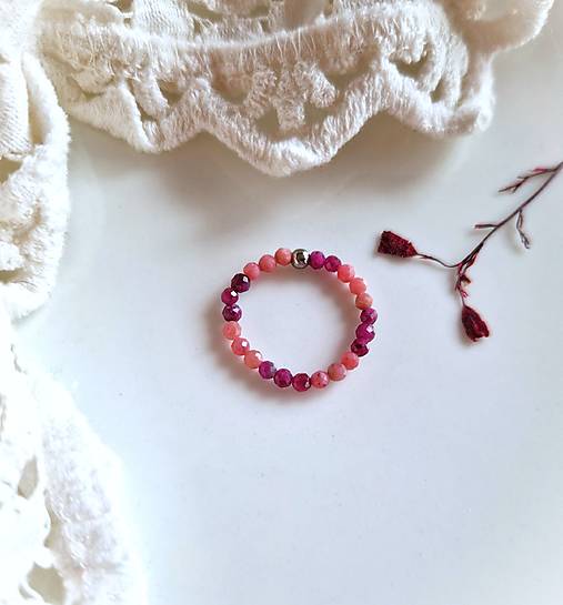 Prstene - Ombré prsteň*rubín*rodonit*brúsený - 18194236_