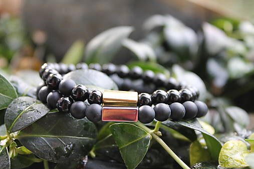 Hologram _ partnerské