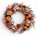  - Pestrý veniec zo sušených kvietkov oranžovo žltej farbe - 18195059_