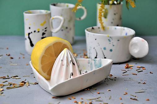 Porcelánový odšťavovač