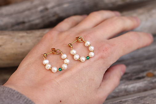 Napichovacie perlové náušnice