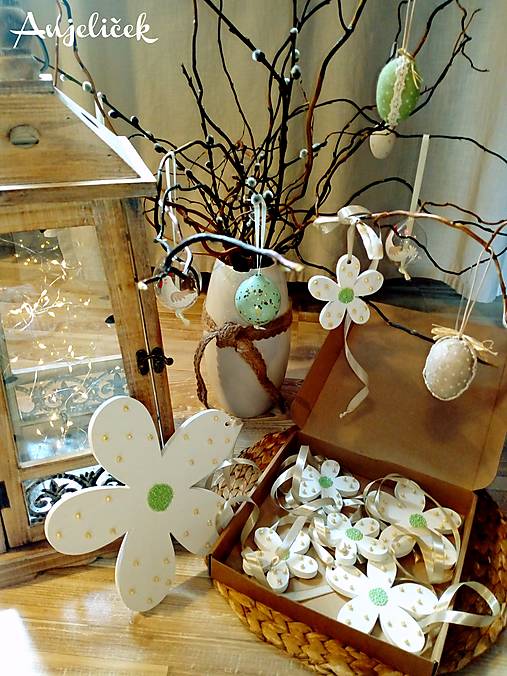 Dekorácie - Kvietky na zavesenie - 18197585_