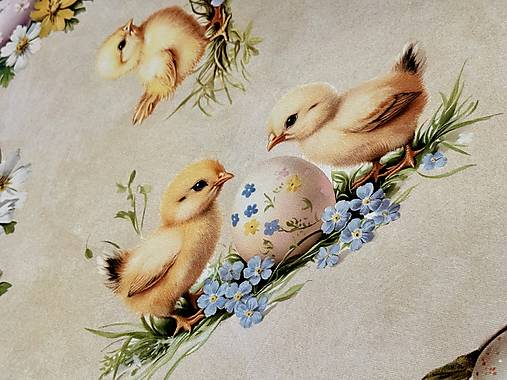 100% 3D BAVLNA DEKOR / KURIATKA NA ŽLTOM PODKLADE