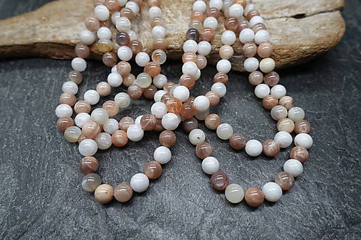 Minerály - Mesačný + Slnečný kameň 8mm/23ks - 18199438_