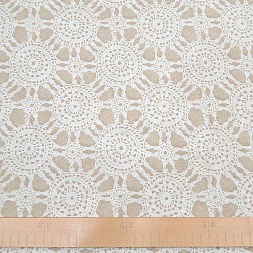 Textil - Výpredaj metráž 1,60m - biela čipka na béžovej - 18199249_
