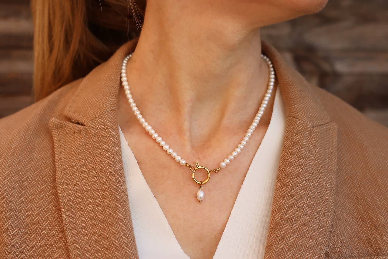 Perlový náhrdelník s príveskom perly